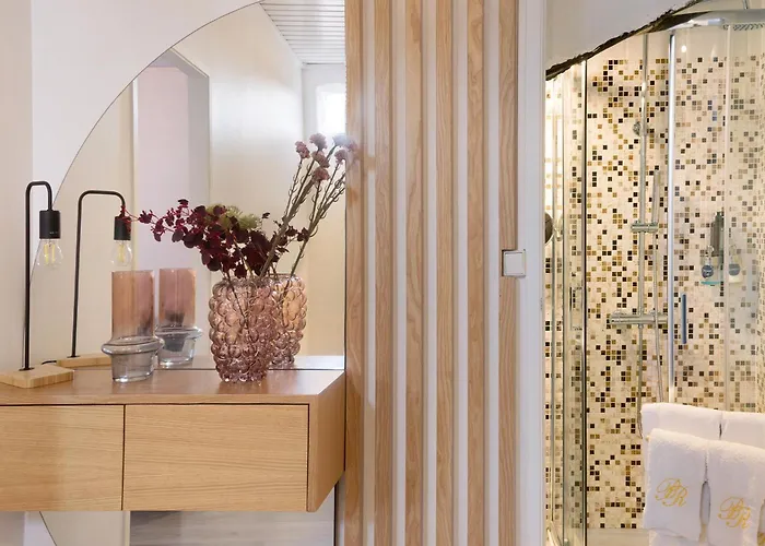 Prestigegoldresidence 2 - Old Town Διαμέρισμα Γκιμαράες