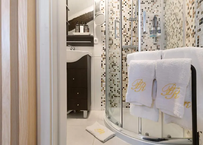 Prestigegoldresidence 2 - Old Town * 귀마레스